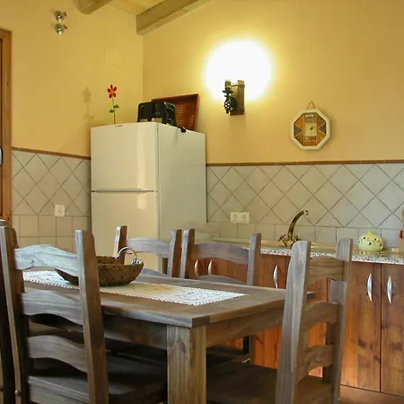 El Higueral De La Sayuela El Raso